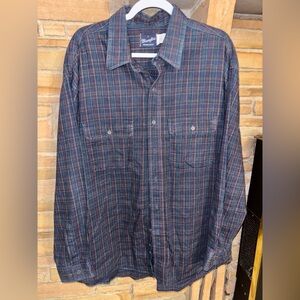 Wrangler Men’s L Dark Blue Button Down‎ Shirt